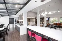 Best Western Plus Parkway Inn - breakfast