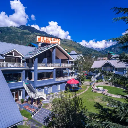 The Highland Park - A Truly River Side Resort