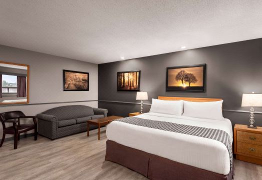 트래블로지 바이 윈덤 브랜던