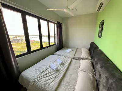 RiverView 8PAX 2BR in KBtown Wi-Fi, B-3-5 Hotel a Kota Bharu