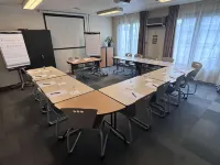 Kyriad Marseille - Vitrolles Aeroport