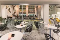 City Center Hotel - bar
