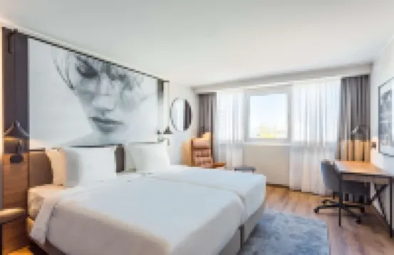 راديسون بلو كونفرنس هوتل، دوسيلدورف Hotels near جُلتسهايم