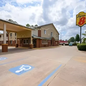 Super 8 by Wyndham Natchitoches
