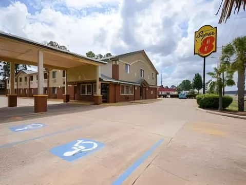 Super 8 by Wyndham Natchitoches
