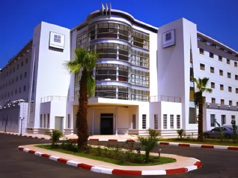 Relax Hotel Airport Nouasseur Hotéis em 