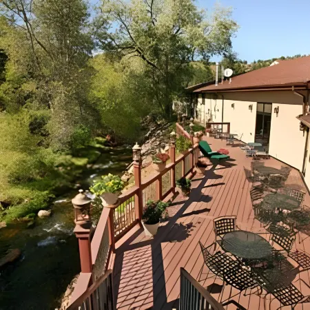 Super 8 by Wyndham Deadwood/Black Hills Area