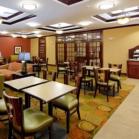 Holiday Inn Express & Suites FLORENCE NORTHEAST by IHG