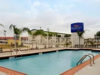 Clarion Pointe Sulphur - Lake Charles - Rooftop Pools