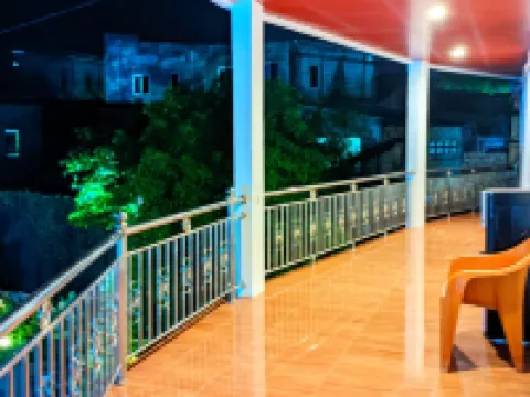 Baltis Inn Durian Hotels in Banyumanik