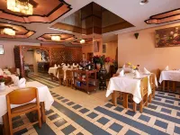 Hotel Amalay - พร้อมอาหารเช้า