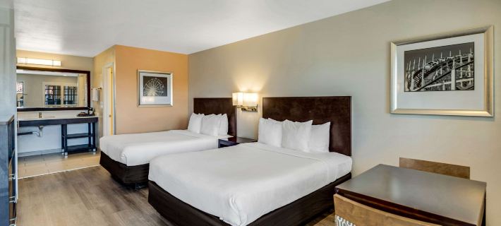 Comfort Inn Boardwalk Hotels in Santa Cruz