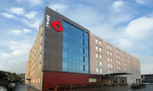 Sunday Hotel Chandigarh Zirakpur