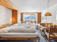 Guardaval Apt 305 - Homestays