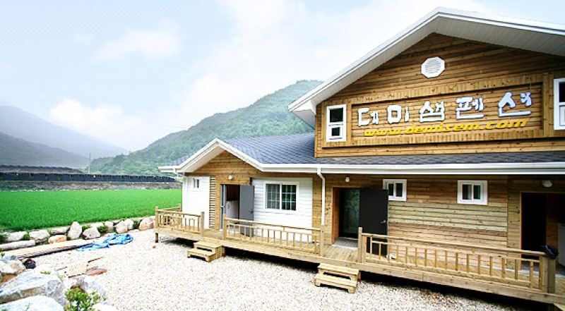 진안 데미샘펜션의 외관 또는 내부 이미지