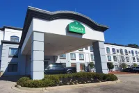 Super 8 by Wyndham Topeka at Forbes Landing Hotels in Topeka