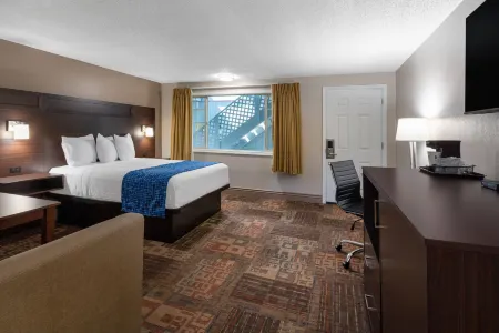 Travelodge by Wyndham Florence Отели рядом с достопримечательностью «Ocean Dunes Golf Links»