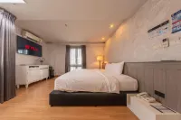 A.List Hotel Hotel a Singhanakhon