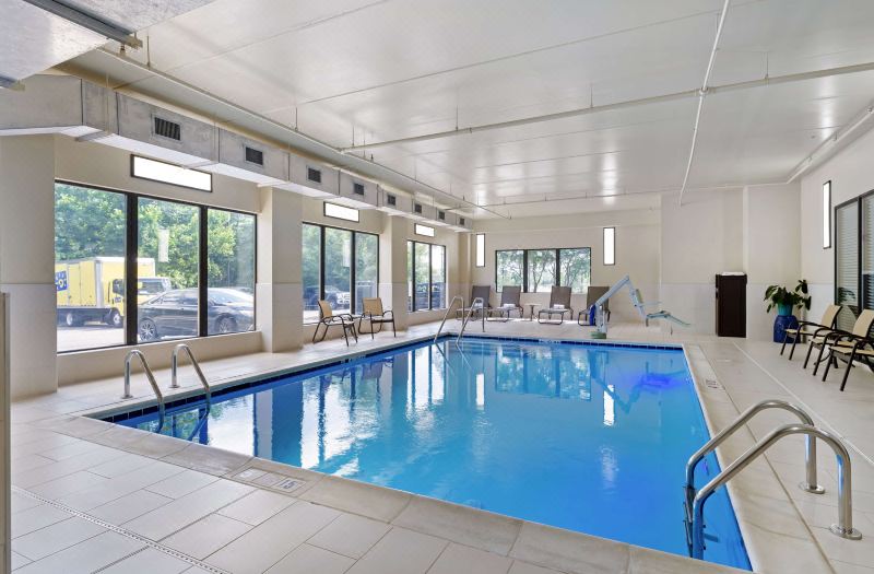 Best Western Plus Thornburg Inn Suites photo 2