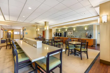 Best Western Plus Tuscumbia/Muscle Shoals Hotel Suites