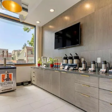 Aiden by Best Western @ Berkeley