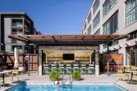 Fordson Hotel, in the Unbound Collection by Hyatt - Pools