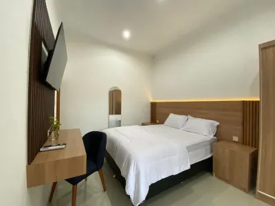 Aira Living Hotels in Manahan