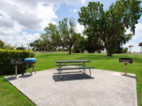 Travelodge Suites by Wyndham Lake Okeechobee Hoteles en Condado de Okeechobee