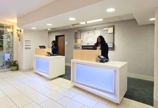 홀리데이 인 익스프레스