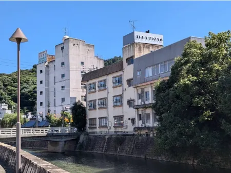 Hostel Kotohira Curasca Отели рядом со станцией JR Kurokawa station