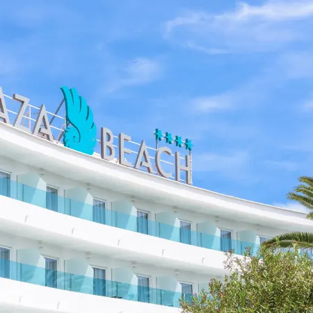 Plaza Santa Ponsa Boutique - Adults Only.