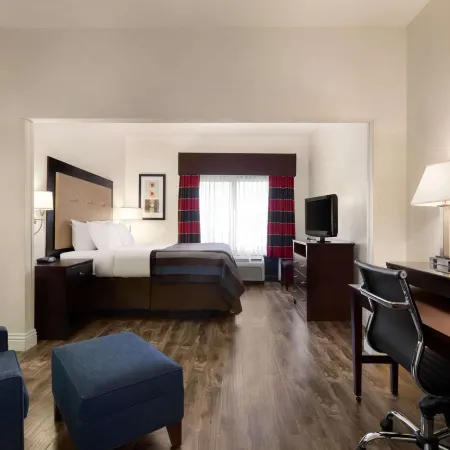 Wingate by Wyndham Montgomery East I-85