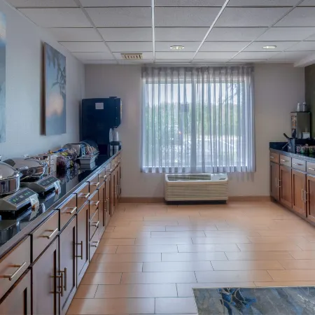Fairfield Inn & Suites Dayton Troy