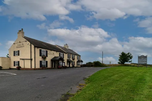 Three Horseshoes Inn Hoteles en Durham