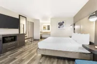 Best Western Marina State Beach Hotels near Marina State Beach