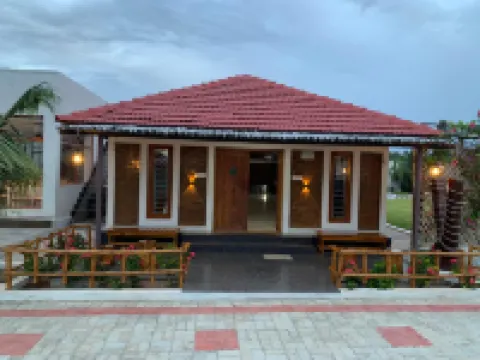 LOVE GREEN RESORTS Hotels near Sri Santha Sarabeshwarar Temple