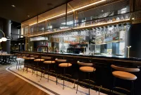 Holiday Inn & Suites OTTAWA KANATA by IHG - bar