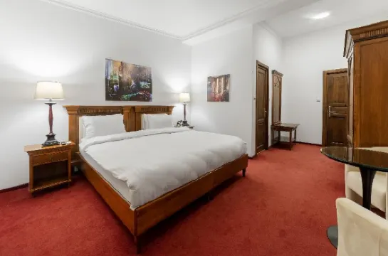 Arc de Triomphe by Residence Hotels