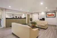 Quality Inn Northlake Hotels in Tucker