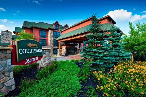 Courtyard Lake Placid Hotels in Lake Placid