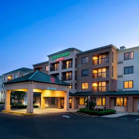 Courtyard Cranbury South Brunswick