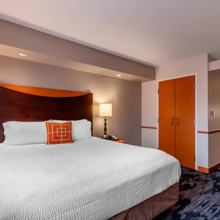 Fairfield Inn & Suites Columbus