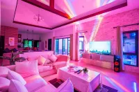 Barbie Pool Villa Hotels in Amphoe Bang Lamung