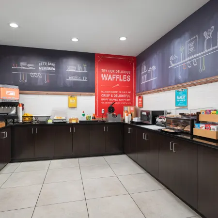 Hampton Inn Boulder/Louisville Отели рядом с достопримечательностью «Стадион Folsom Field»