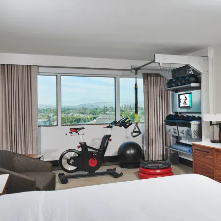 Doubletree by Hilton Fullerton