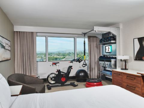 Doubletree by Hilton Fullerton