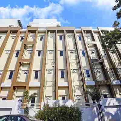 De Crown Luxury Hotel Hotel Exterior