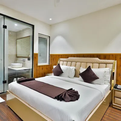 Clay Inn Hotels - Paschim Vihar Hotels near Pashim Vihar