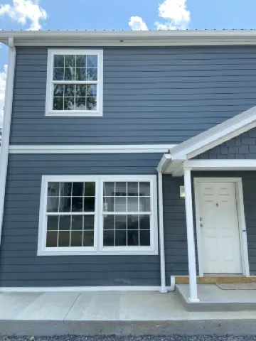 Townhome near Cheat Lake. Minutes to I-68 & approx 6 miles to WVU Stadium
