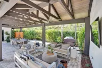 Downtown Luxury Home + Guest Home w/ Heated Pool & Spa 3 blocks to Atlantic Ave Hotels in Delray Beach